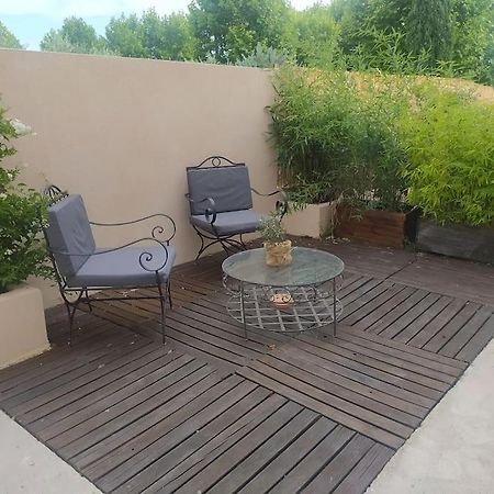 Le Petit Pied A Terre Du Luberon Apartment Mérindol Exterior foto