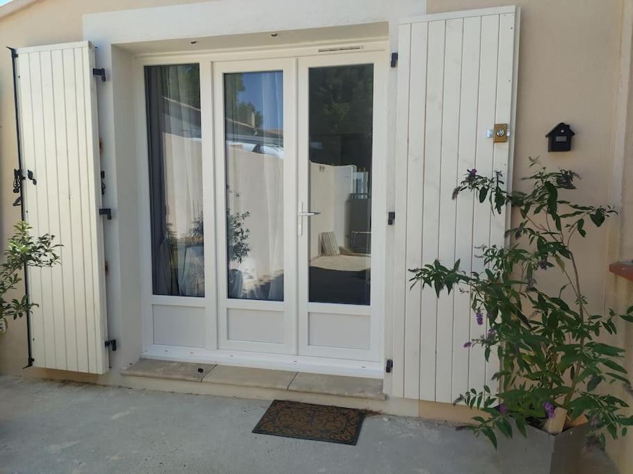 Le Petit Pied A Terre Du Luberon Apartment Mérindol Exterior foto
